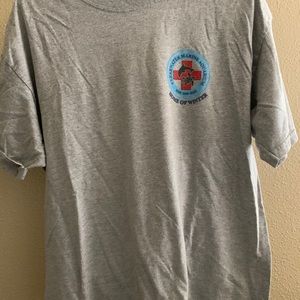 Aquarium tourist tee